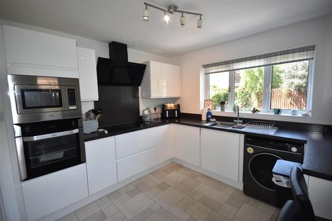 undefined, Manor Fields, Rawcliffe, Goole