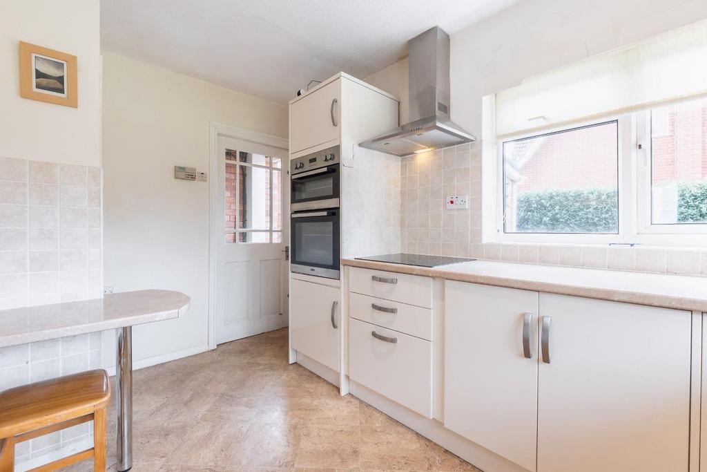 Kitchen-2.jpg