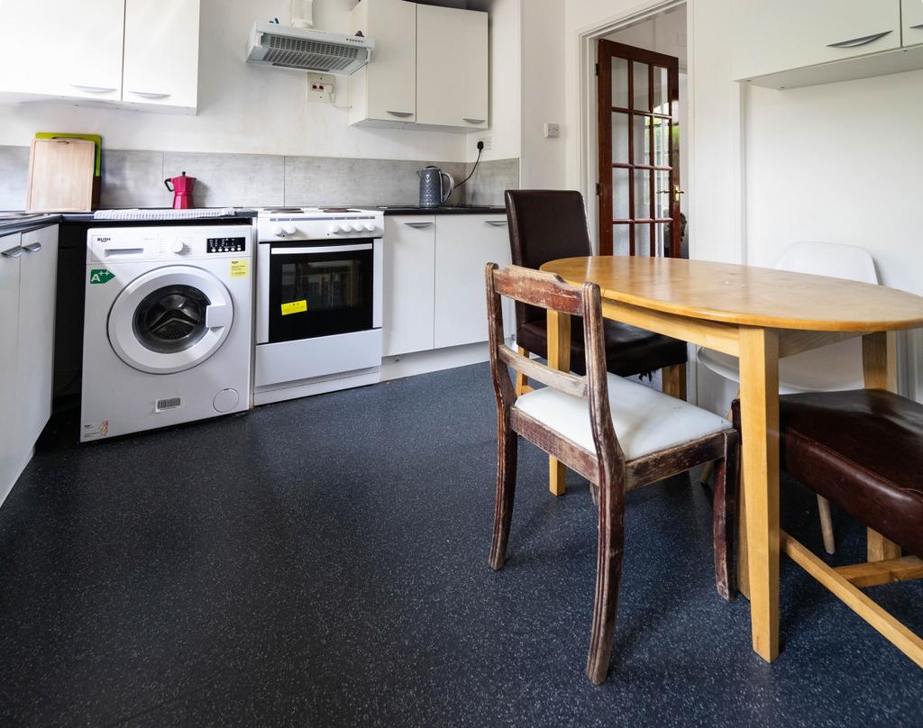 Kitchen-Breakfast Room