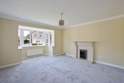 undefined, Oakfield Avenue, Chesterfield
