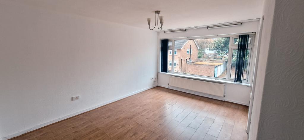 Apartment in London - View 2