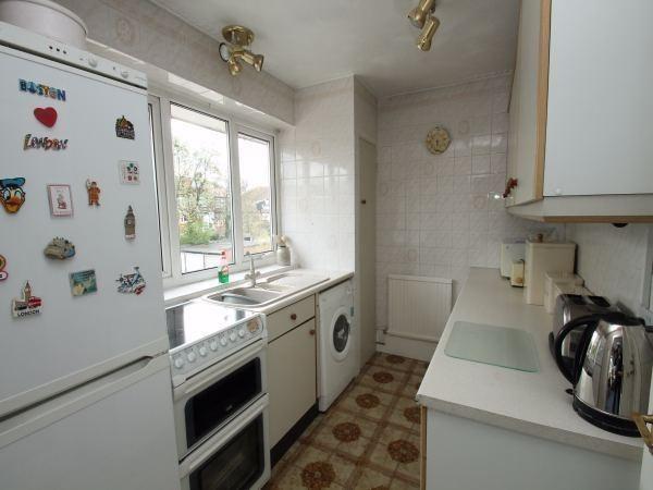 Apartment in London - View 3