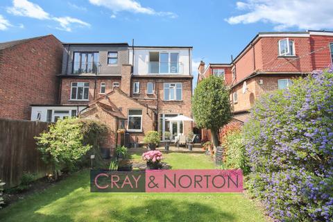 6 Bisenden Road, Croydon, CR0 6UN
