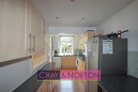 6 Bisenden Road, Croydon, CR0 6UN