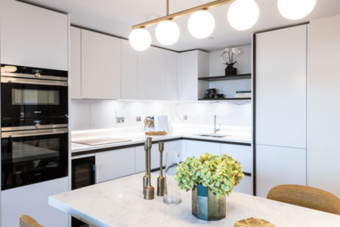 2 bedroom property to rent, Edgware Road, London, W2