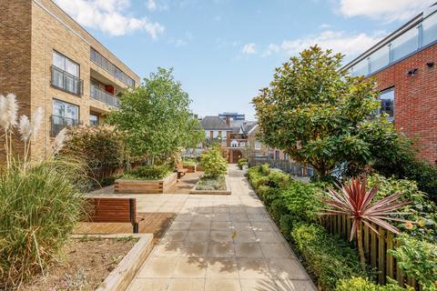 undefined, Elbe Street, London, Greater London, SW6