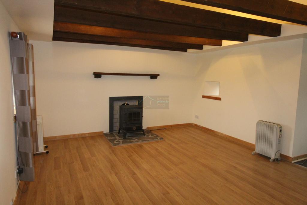 Lounge a.JPG