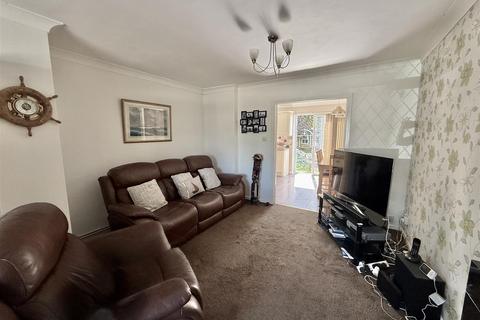 3 bedroom detached house for sale, Parklands Avenue, Cowes