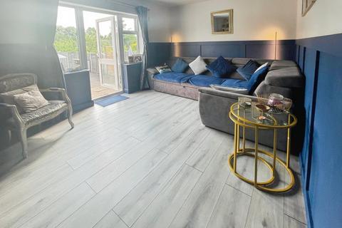 2 bedroom semi-detached house for sale, Tresham Road, Birmingham, B44