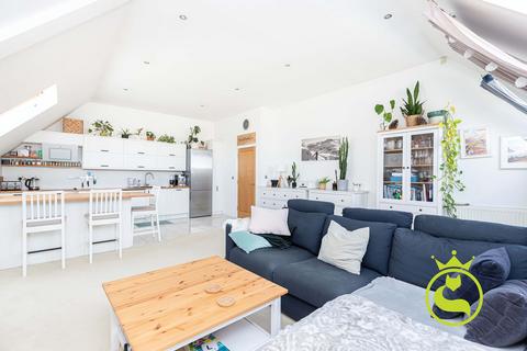 2 bedroom flat for sale, Penn Hill Avenue, Poole BH14