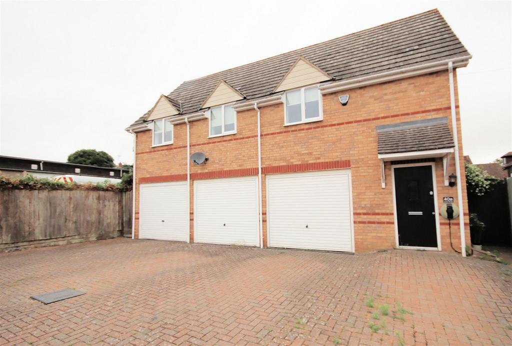 40 ALuton Road Todd-.jpg