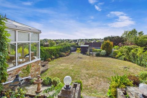 4 bedroom detached house for sale, Hillfield Road, Chalfont St. Peter, Buckinghamshire, SL9