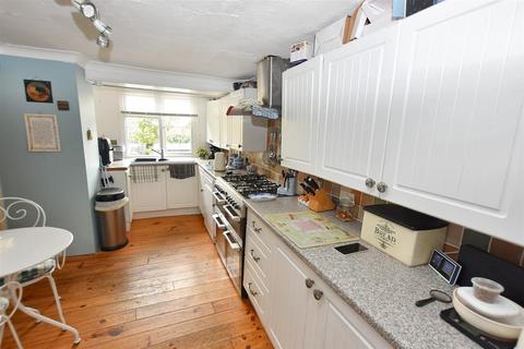 4 bedroom end of terrace house for sale, Drump Road, Redruth