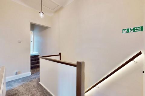 3 bedroom maisonette to rent, Manor Park, London E12