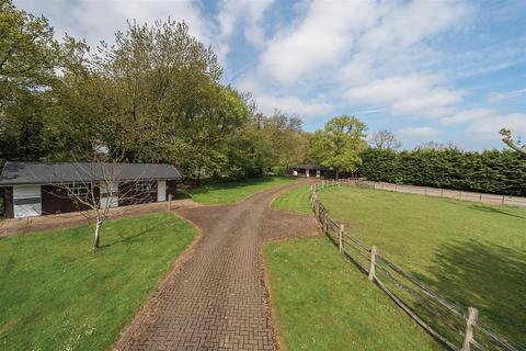 undefined, Ashen Grove Road, Sevenoaks TN15