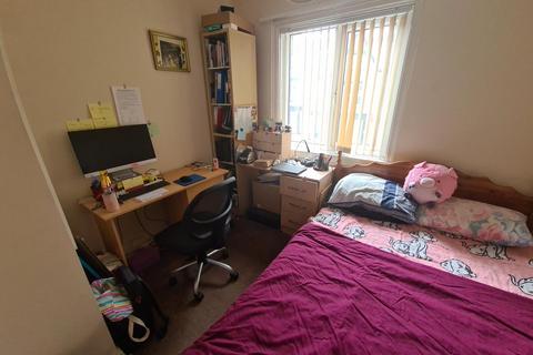 3 bedroom house to rent, Manor Terrace, Leeds