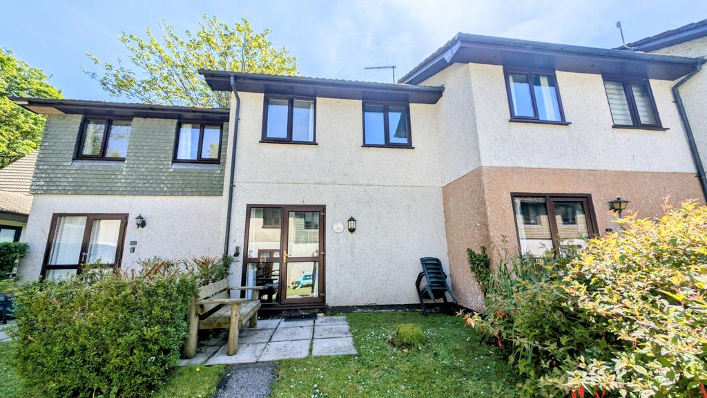 3 Bedroom Mid Terraced House for Sale