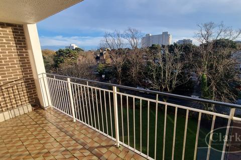 2 bedroom flat for sale, Bourne Pines, Bournemouth