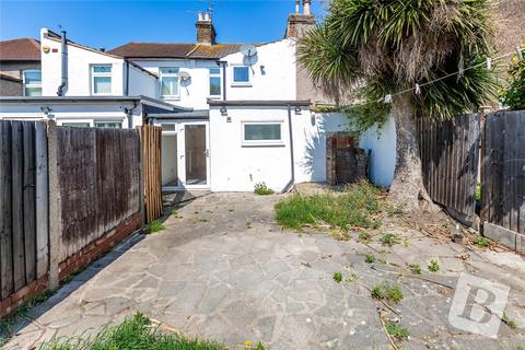 16 Claremont Road, Hornchurch, RM11 1BZ