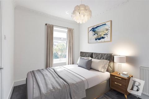 16 Claremont Road, Hornchurch, RM11 1BZ