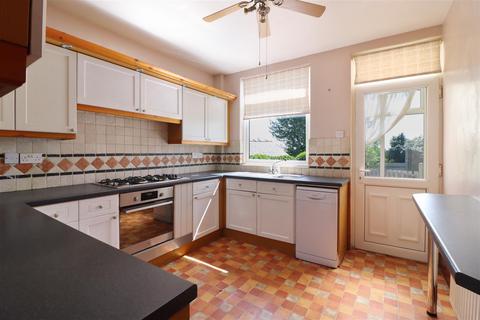 4 bedroom semi-detached house for sale, Huntley Road, High Storrs, S11