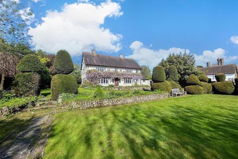 6 bedroom detached house for sale, The Street, Hartlip, Sittingbourne, Kent