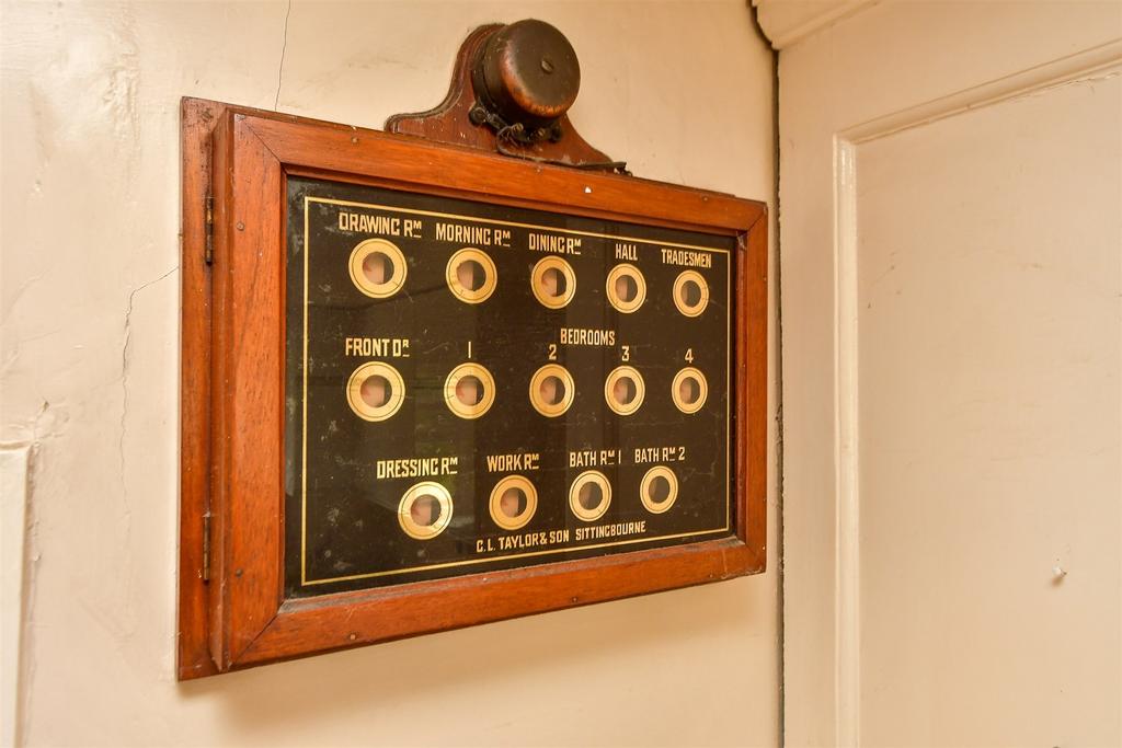 Internal Feature