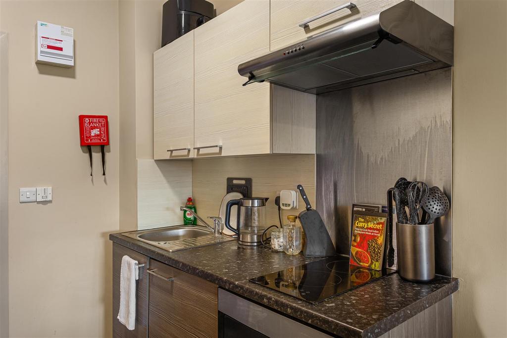 Flat 25 Rathmell Hall 22.jpg