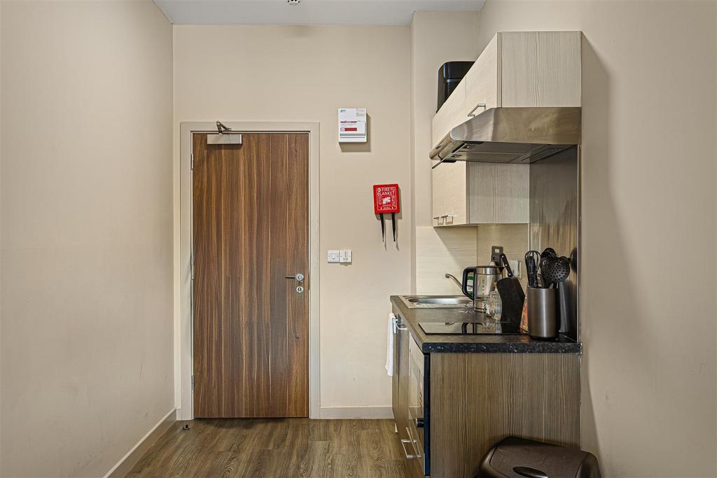Flat 25 Rathmell Hall 19.jpg