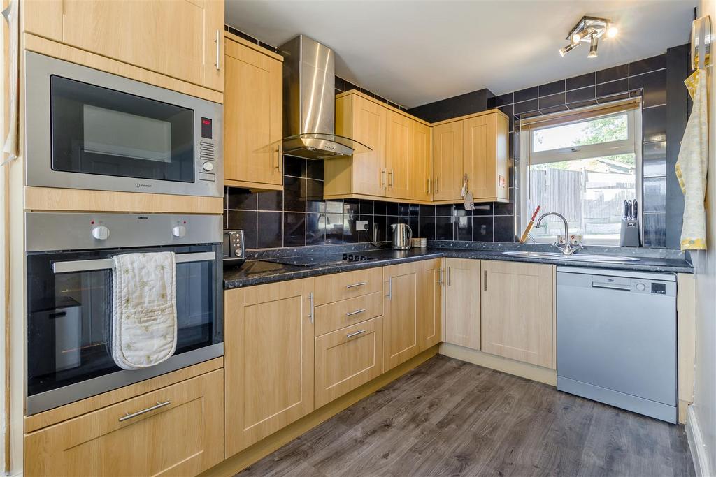 8647752-interior04.jpg