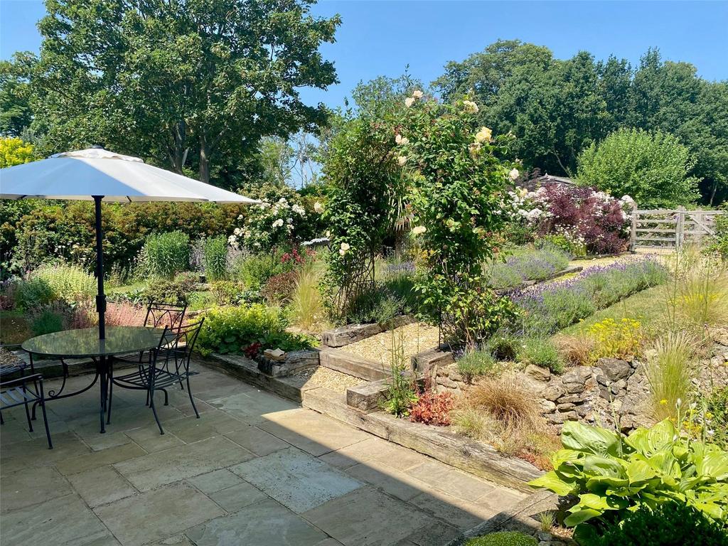 Terrace &amp; Garden