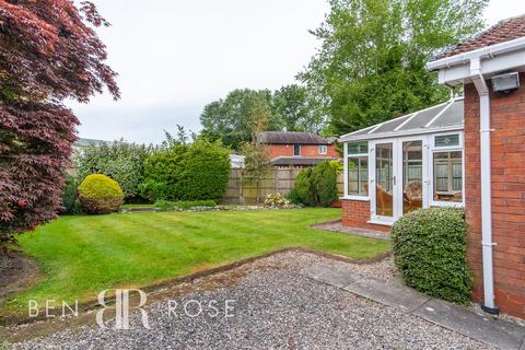 5 Blaydike Moss, Leyland, PR26 7AR