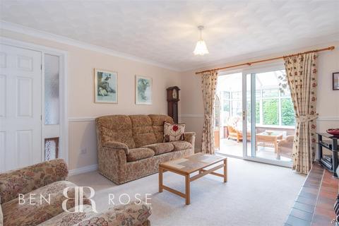 5 Blaydike Moss, Leyland, PR26 7AR
