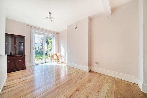 4 bedroom semi-detached house for sale, Heather Road, Lee, SE12