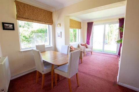 2 bedroom bungalow for sale, Millwood, Burgess Hill