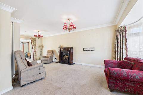 49 Cornwell Crescent, Stanford-le-hope, SS17 7DL