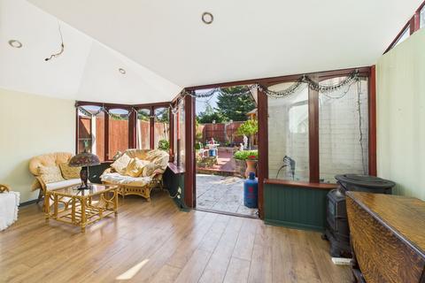 49 Cornwell Crescent, Stanford-le-hope, SS17 7DL