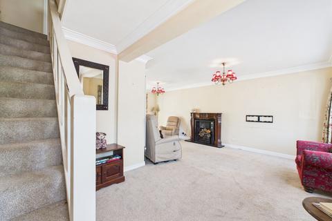 49 Cornwell Crescent, Stanford-le-hope, SS17 7DL