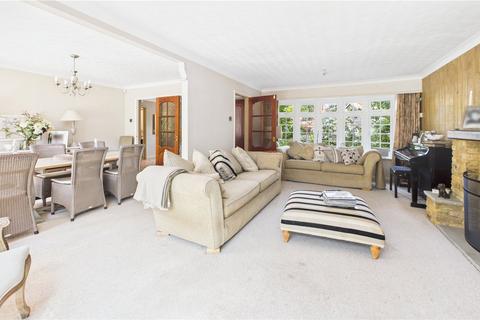 Ceris Castle Road, Woking, GU21 4ES