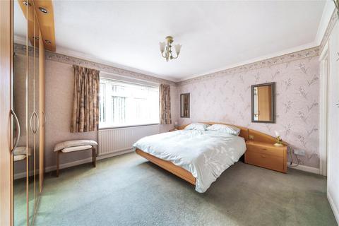 Ceris Castle Road, Woking, GU21 4ES