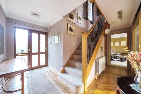 Ceris Castle Road, Woking, GU21 4ES