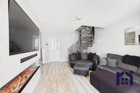 74 Northlands, Leyland, PR26 7XR