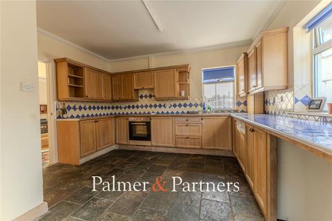2 bedroom bungalow for sale, Clare Road, Ipswich, Suffolk, IP4