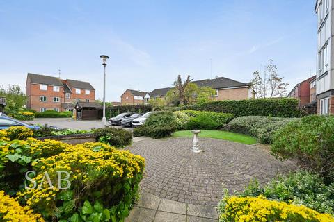 22 Hadfield Close, Southall, UB1 2XU