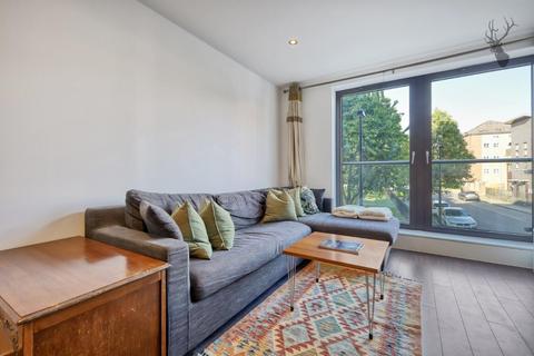 2 bedroom apartment for sale, Newton Court, Bow