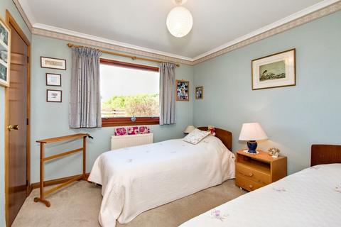 20 Almond Grove, Huntingtowerfield, Perth, PH1 3NA