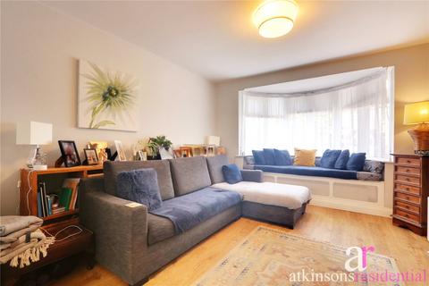 undefined, Carnarvon Avenue, Enfield, Middlesex, EN1