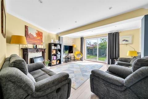 24 Epsom Close, Bexleyheath, DA7 6DU