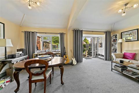 undefined, North Road, Kew, Surrey, TW9