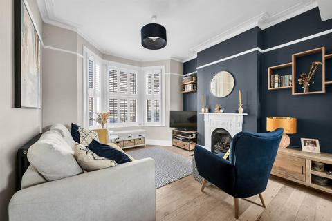 32 Bromley Gardens, Bromley, BR2 0ET